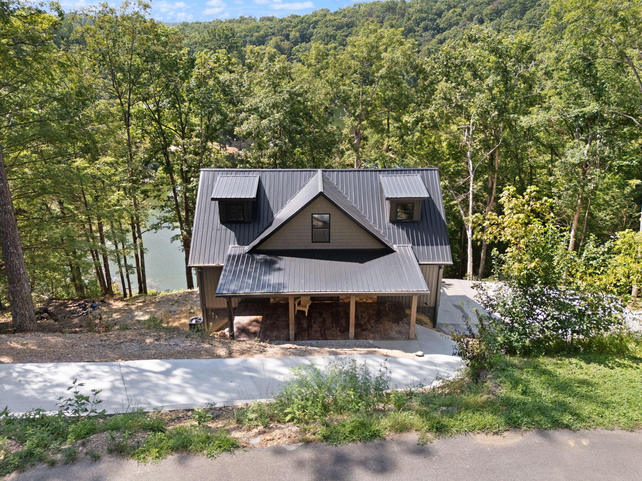 Image 3: 106-web-or-mls-DJI_20250822152331_0236_D