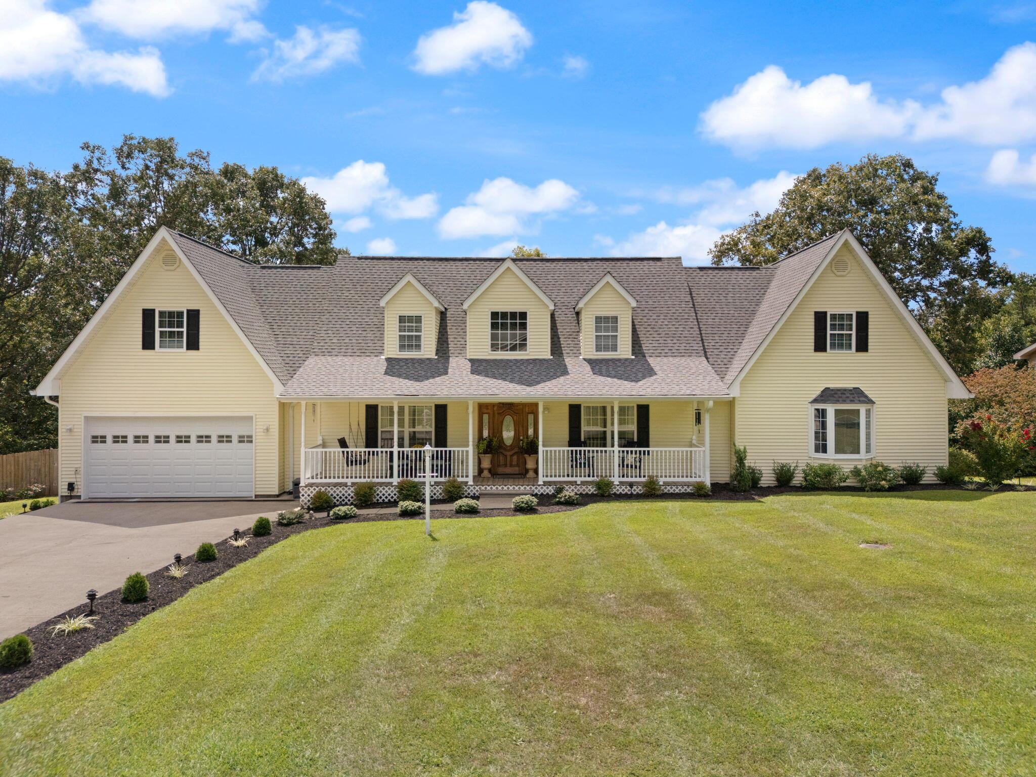 Image 1: 59-web-or-mls-DJI_20250827143329_0066_D