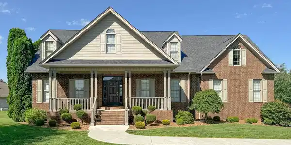 19 Brookview Drive