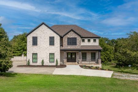 68 Meadow Point Drive