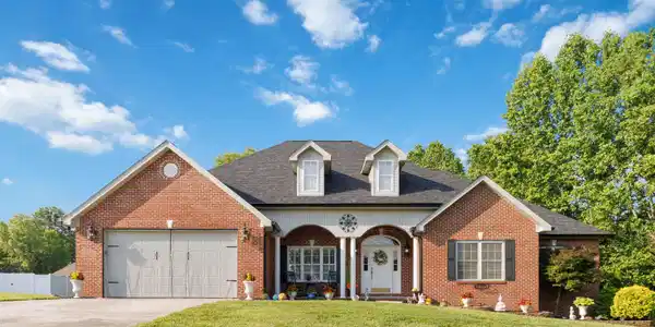 314 Lake Forest Drive