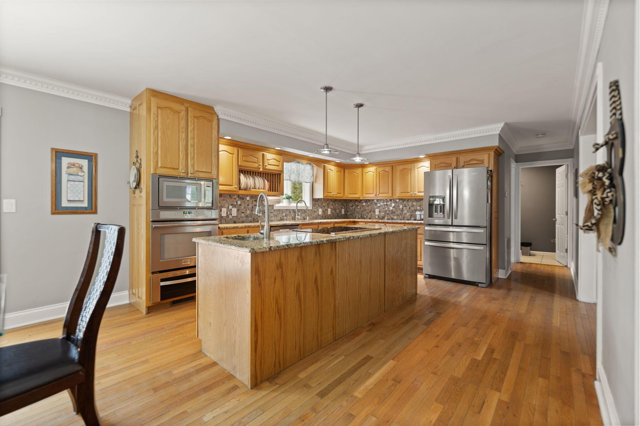 Image 3: 5-web-or-mls-118A9716