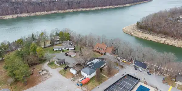 105 Villagers Resort Drive