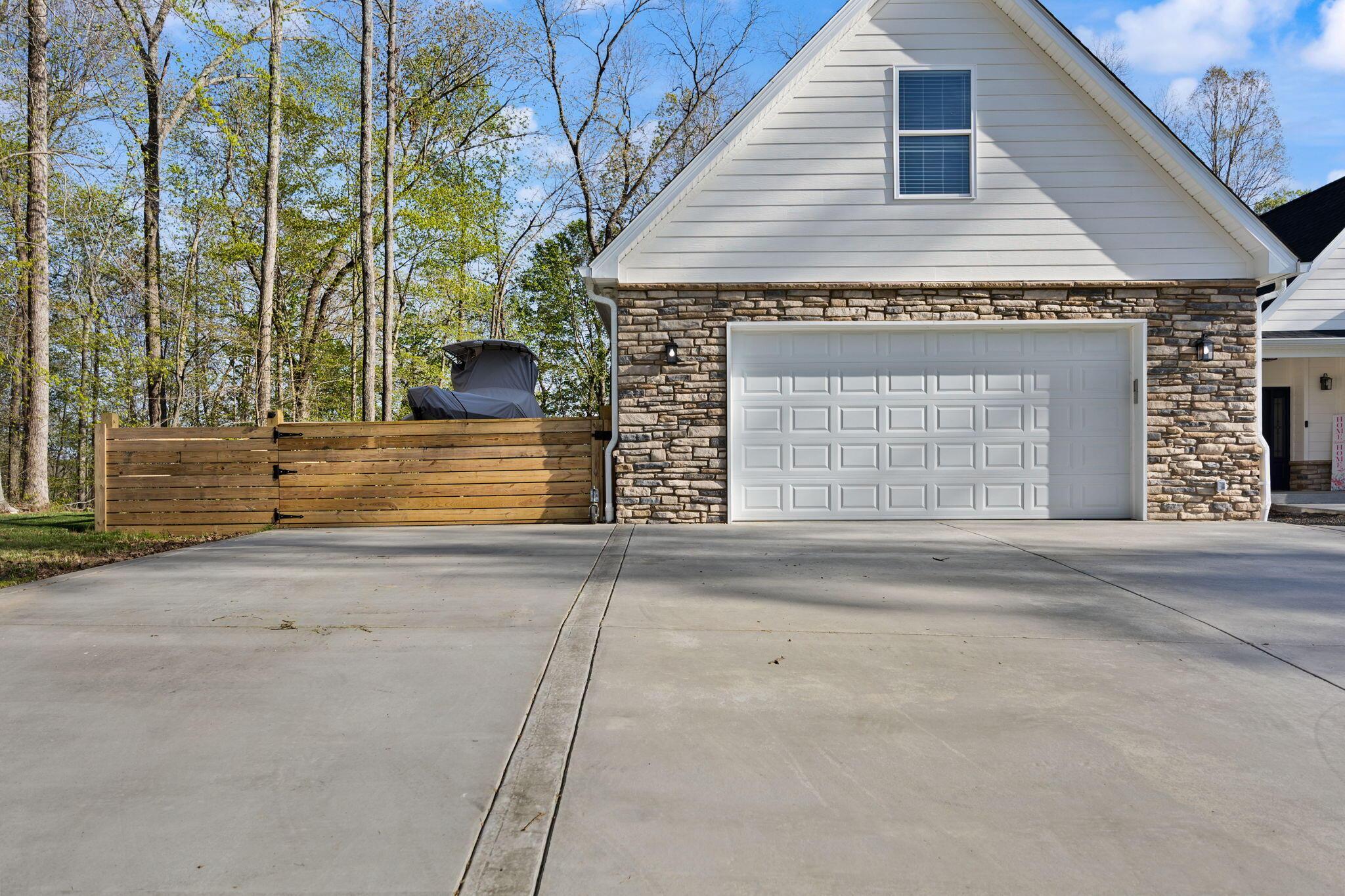 Image 4: 2-web-or-mls-542A9030