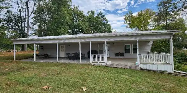 1842 State Hwy 1383