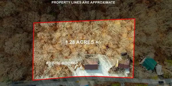 81 White Oak Lane