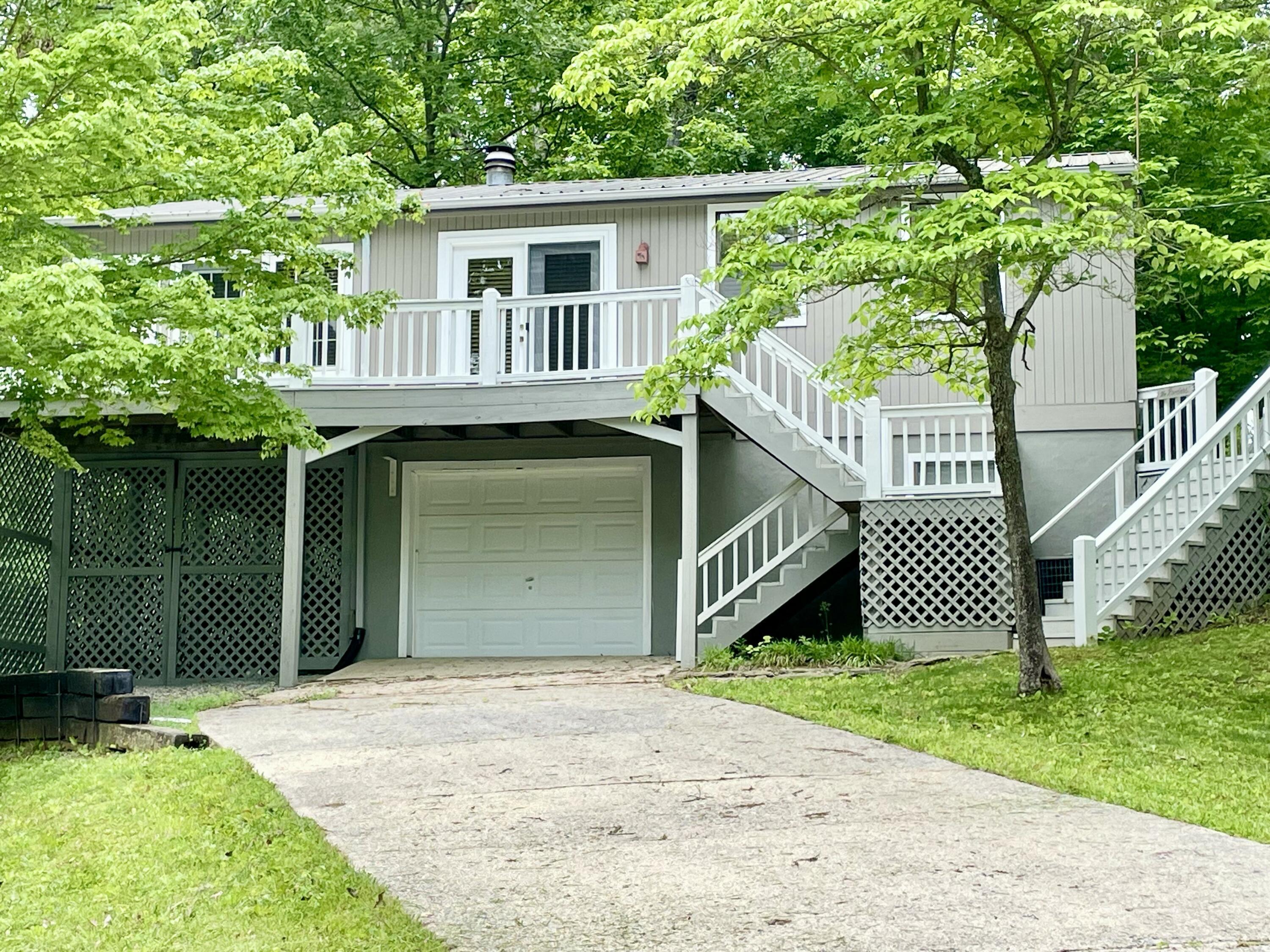 Image 2: 2099 Clifty Creek