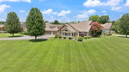 373 Chateau Place