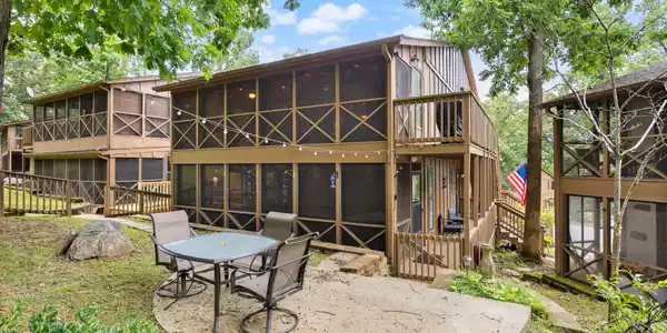 42-2 Woodson Bend Resort