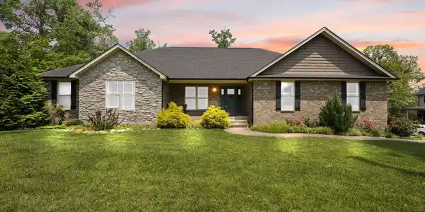 422 Water Cliff Drive