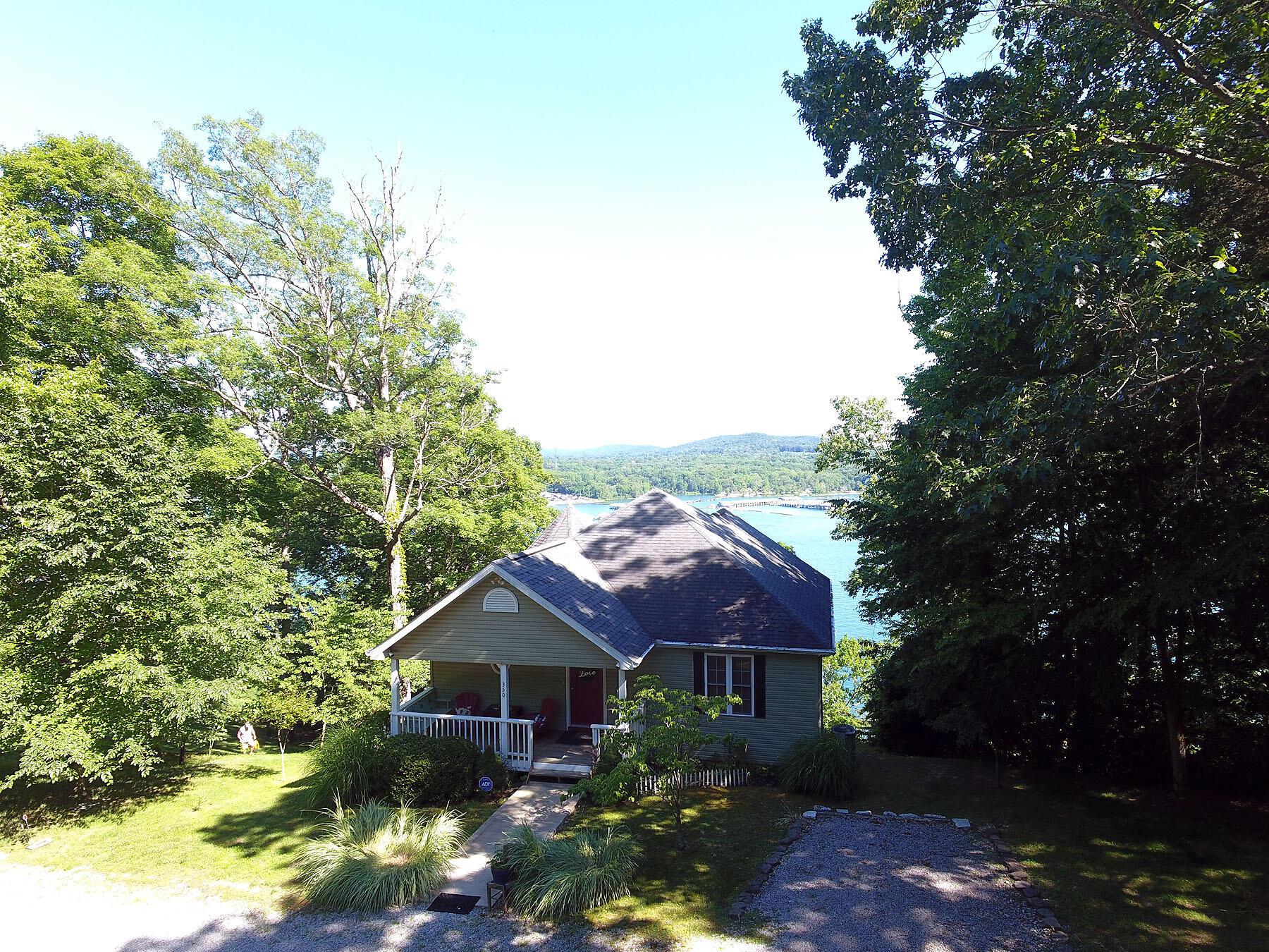 350 Lakewood Drive, Nancy, KY lhrmls00996664