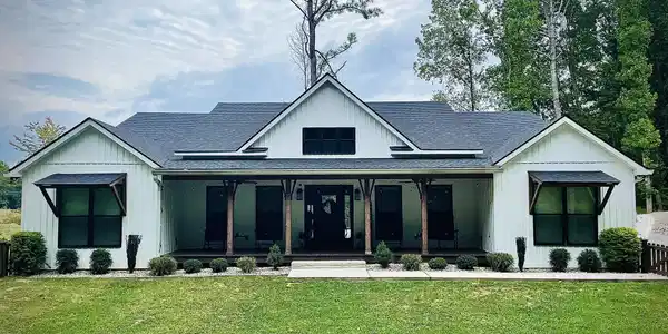 101 Eagles Bluff Road