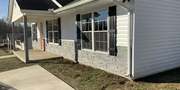 240 Aqua Trail