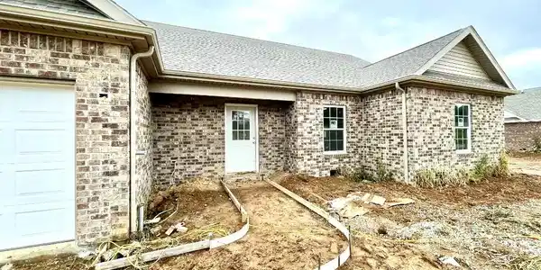 417 Lone Oak Drive