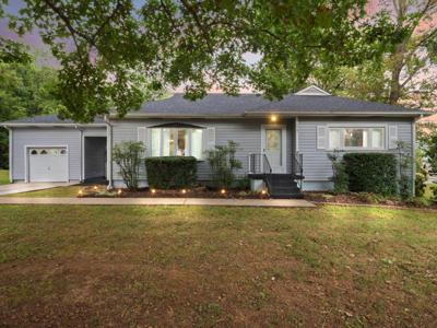 376 E French Avenue