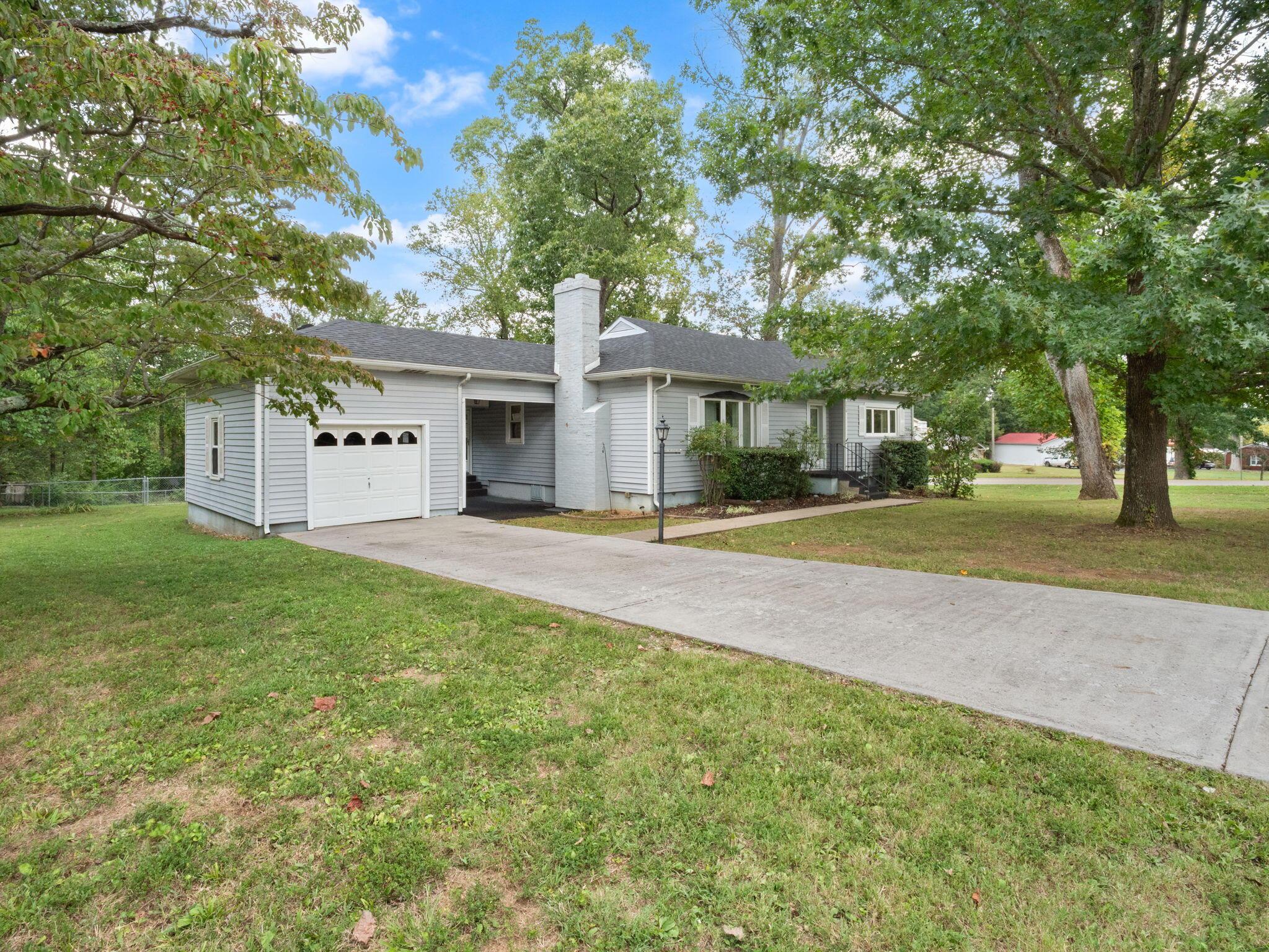 Image 3: 35-web-or-mls-P1222973