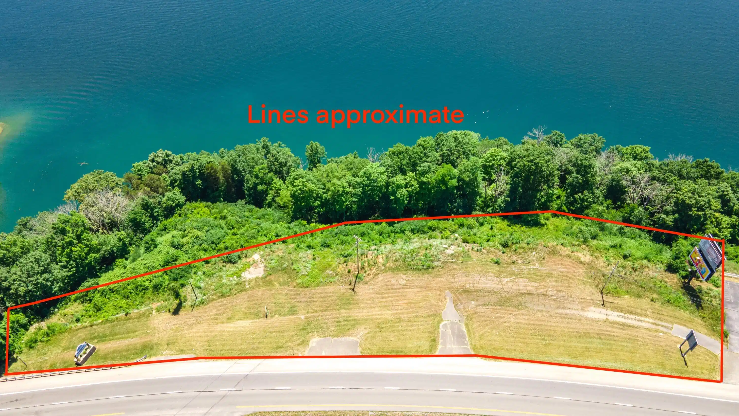 Image 1: HWY_27_Lake_view-31