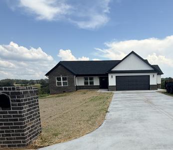 61 Lone Oak Court
