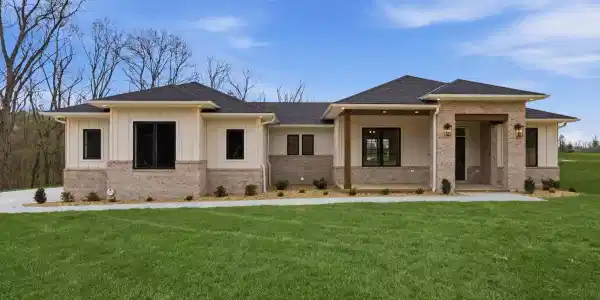 40 Waterfall Way