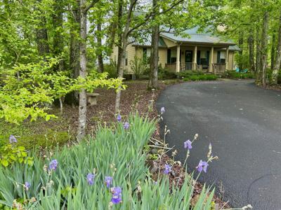 21 Cherokee Springs Court