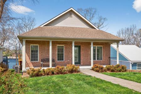 240 Persimmon Way