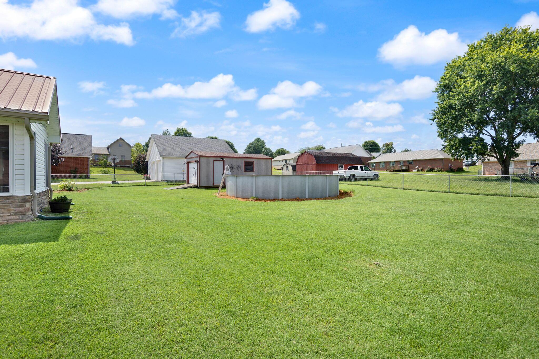 Image 4: 12-web-or-mls-413A3278