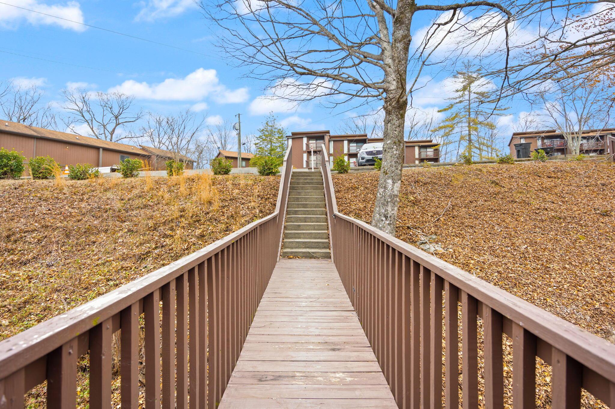 Image 4: 3-web-or-mls-413A4908