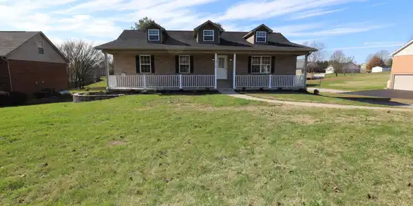 418 Summit Pointe Drive