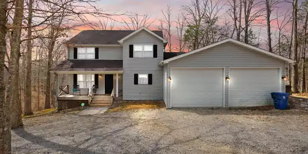 16 Beulah Lane