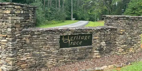18 Heritage Trace