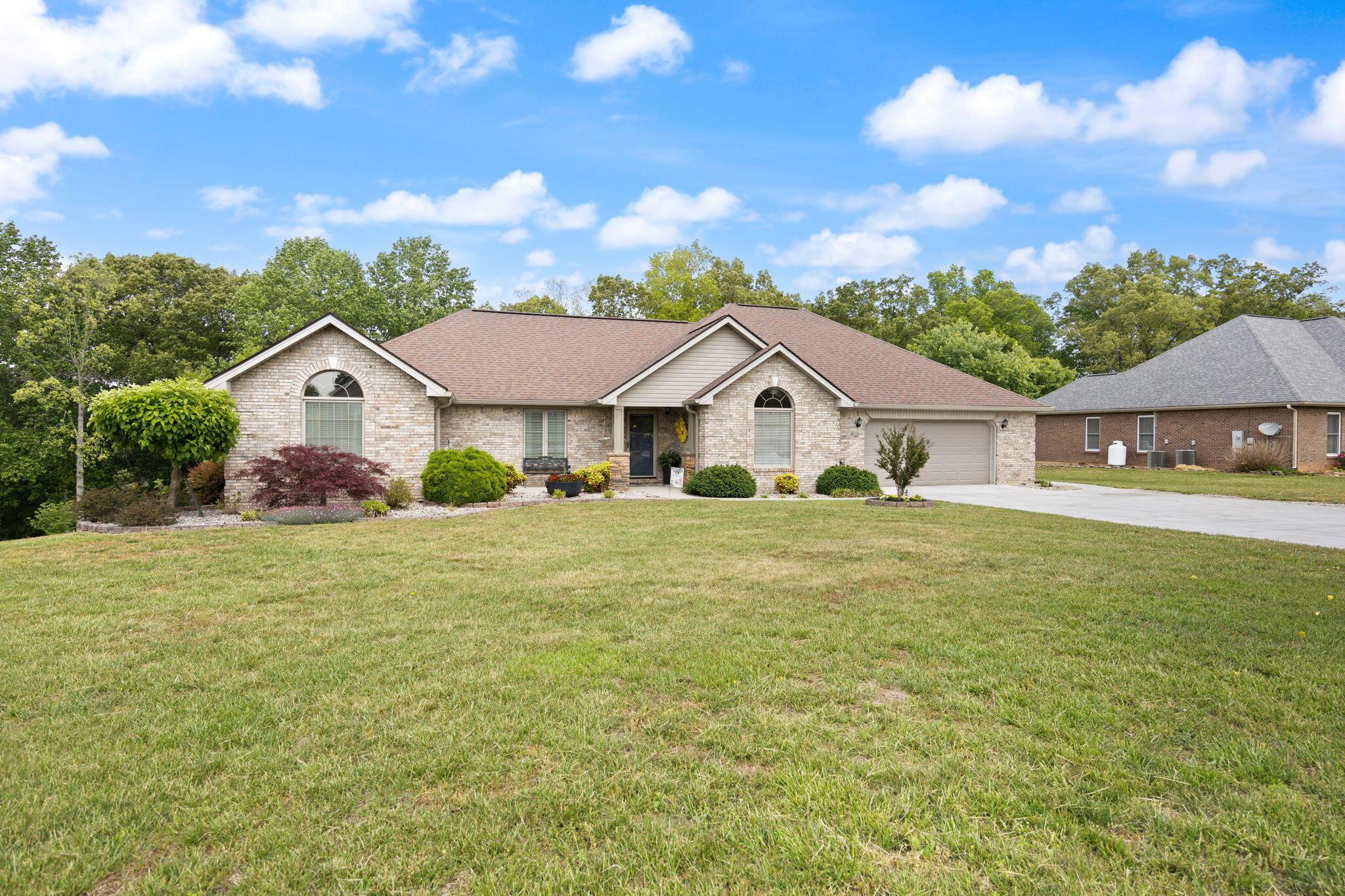 Image 3: 2-web-or-mls-413A2149