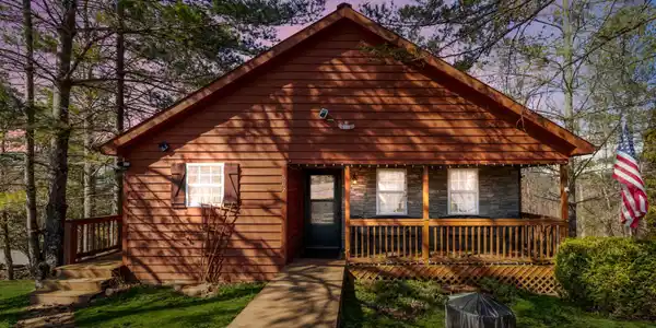607 Enchanted Forest Way