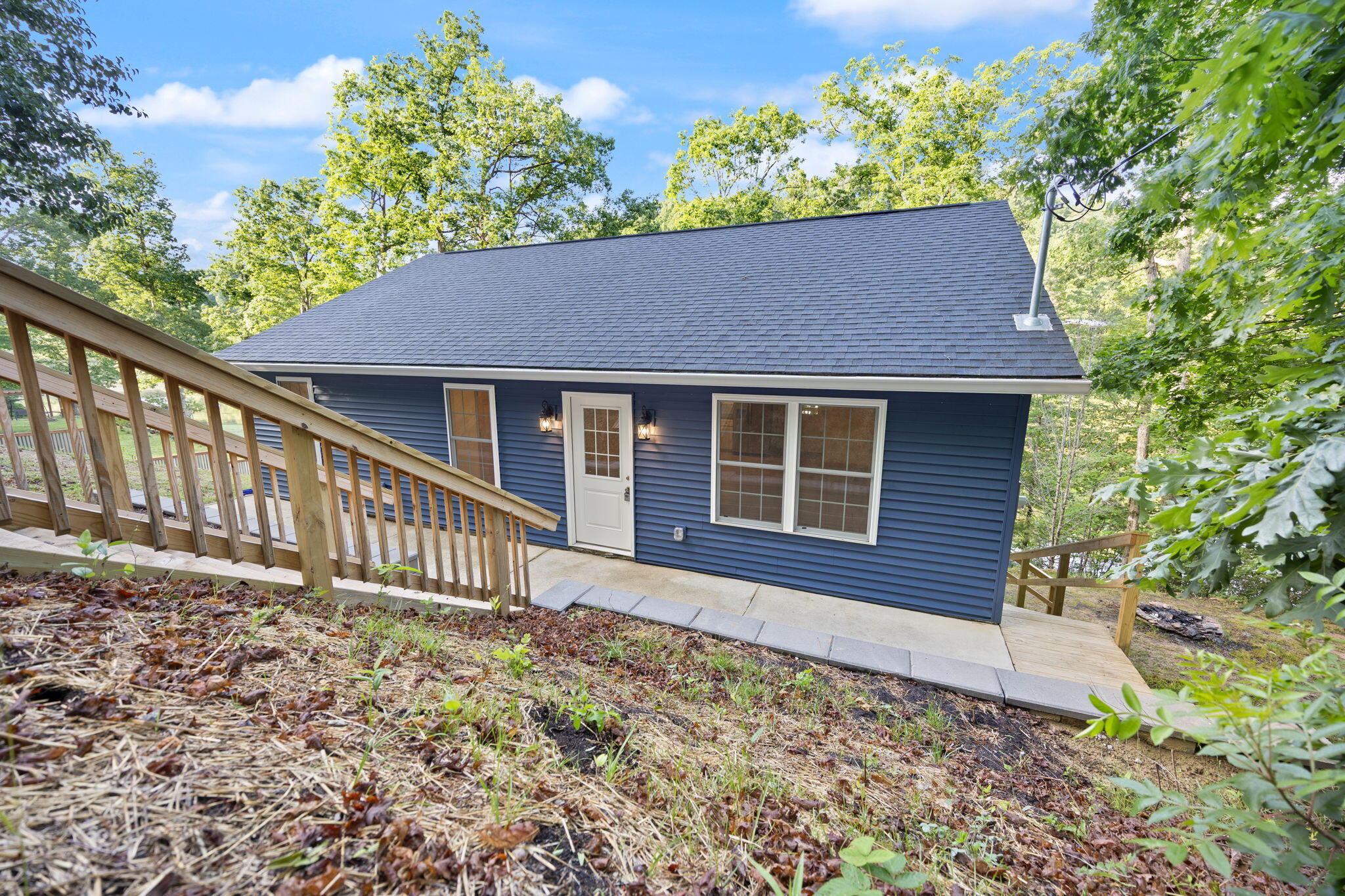 Image 4: 3-web-or-mls-413A8457