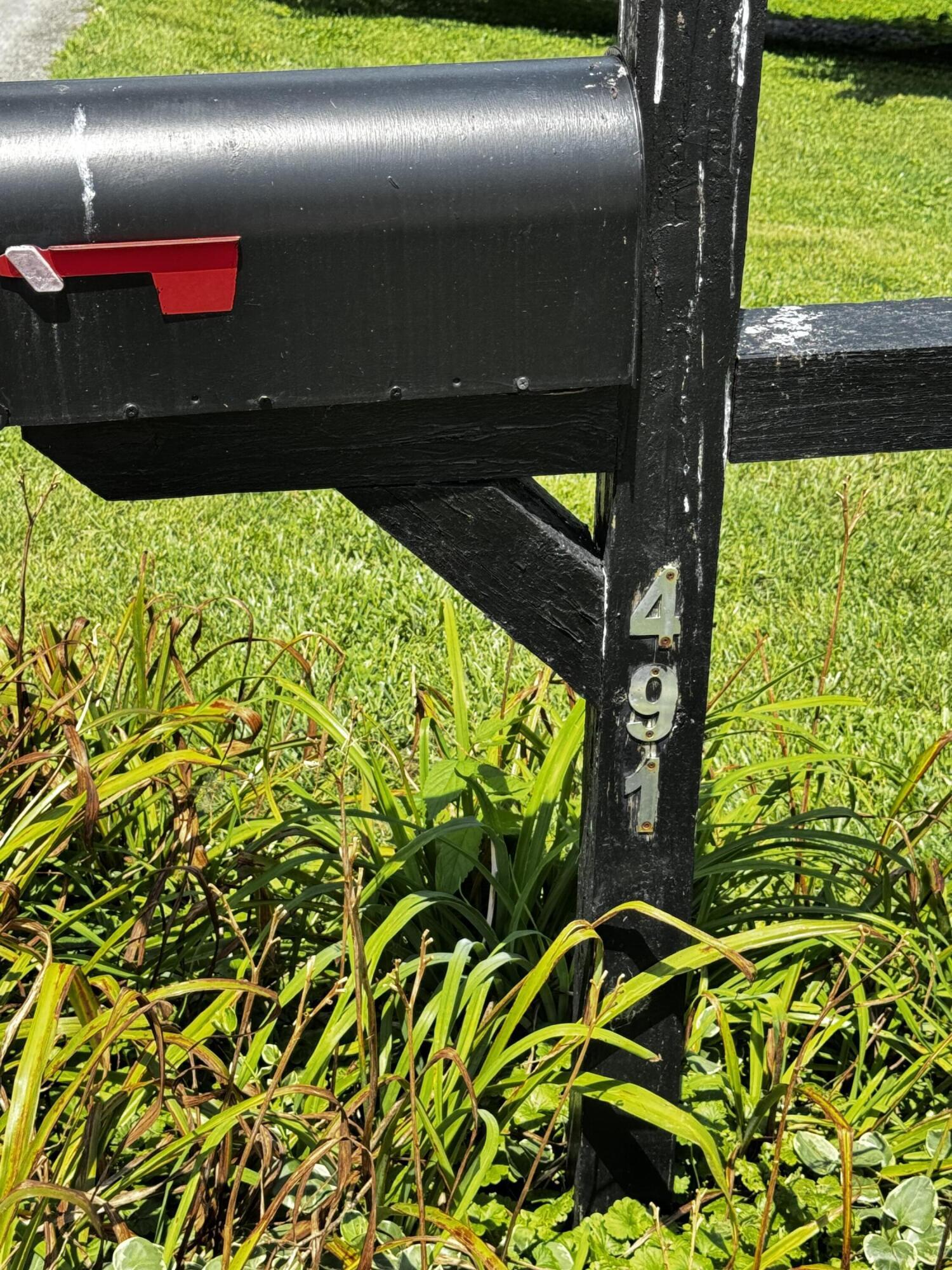 Image 2: 491 N Homestead Lane