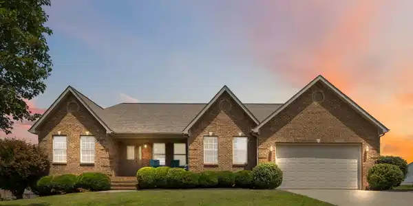 211 Lake Forest Drive