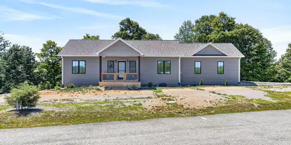 Image 2: 2-web-or-mls-944 Lakepoint Dr_003_TNPC
