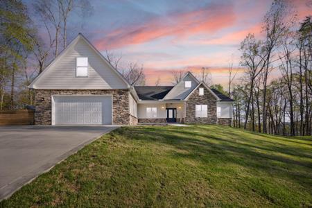 56 East Golden Island