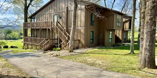 22-2 Woodson Bend Resort