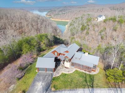 1166 Sandstone Point Trail