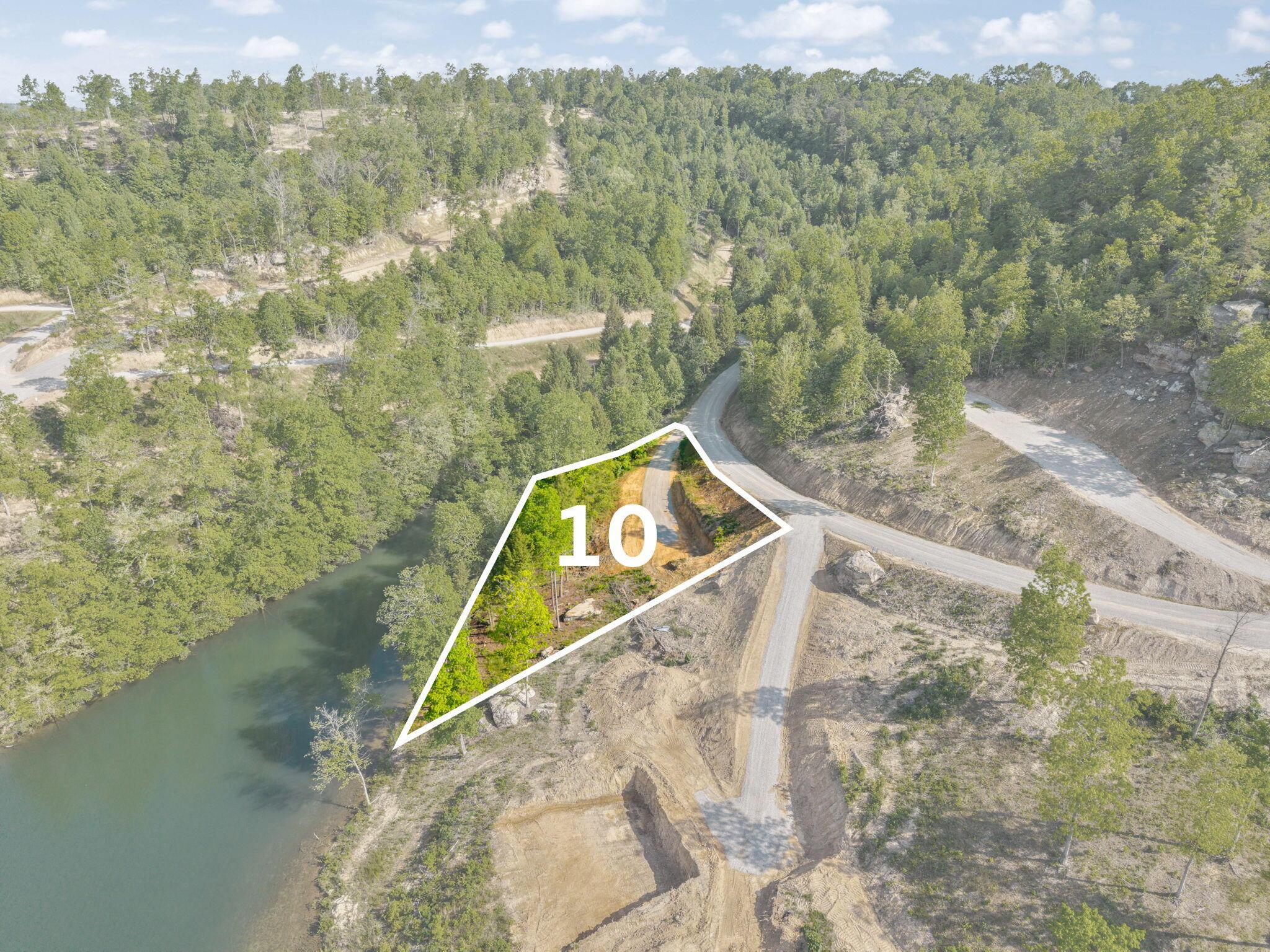 Image 2: LOT 10 SLEEPY HOLLOW PHASE II