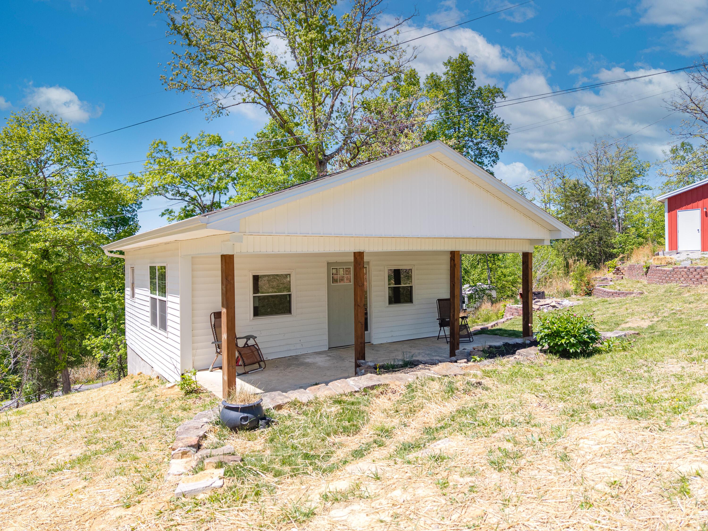 Image 4: 25 Hawk Drive-2