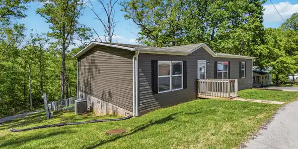 15 Spring Valley Drive