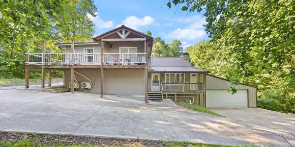 246 Fox Run Road