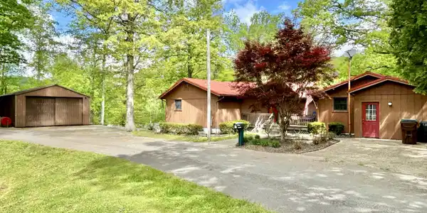 104 Dogwood Drive