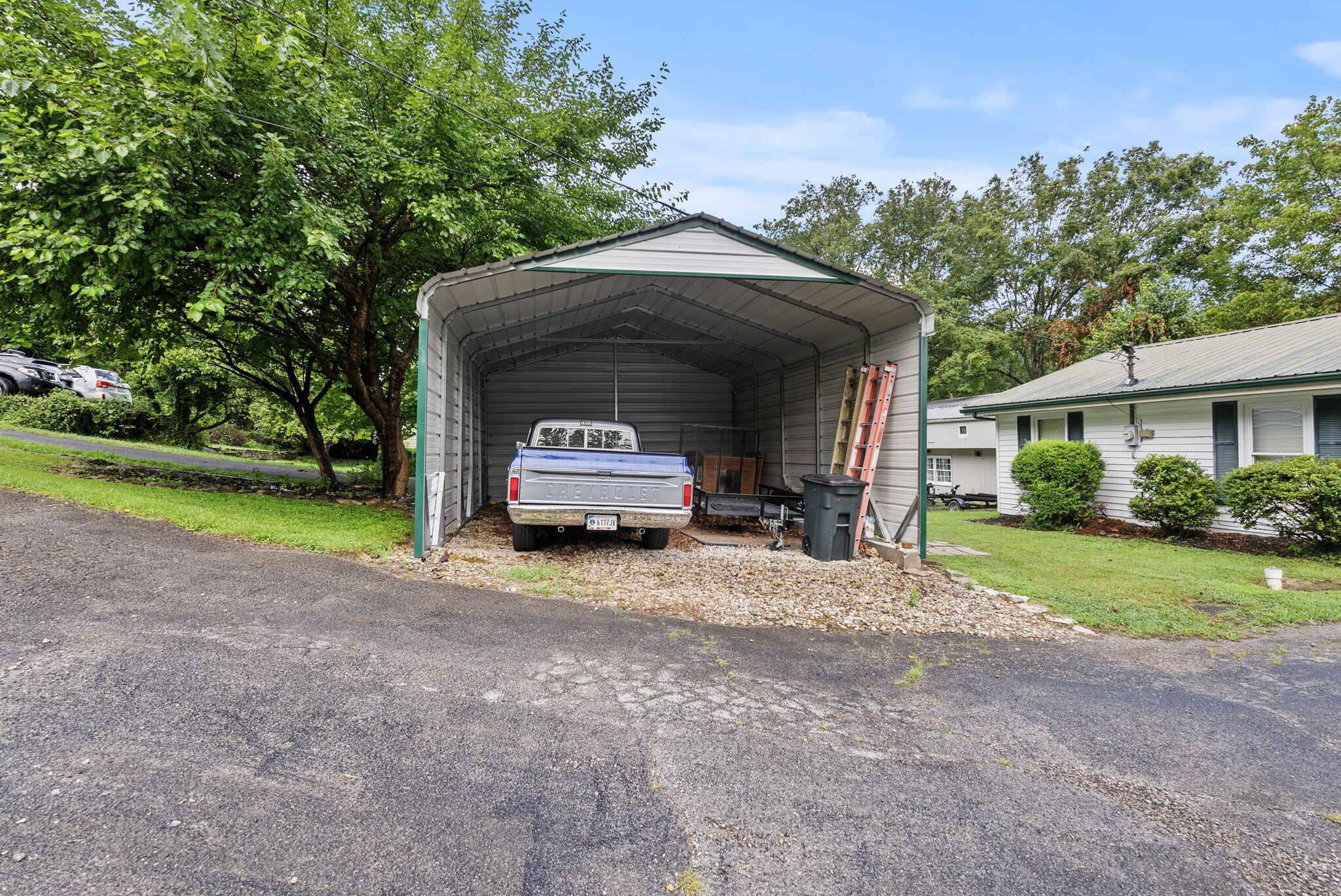 Image 3: 14-web-or-mls-DSC09229