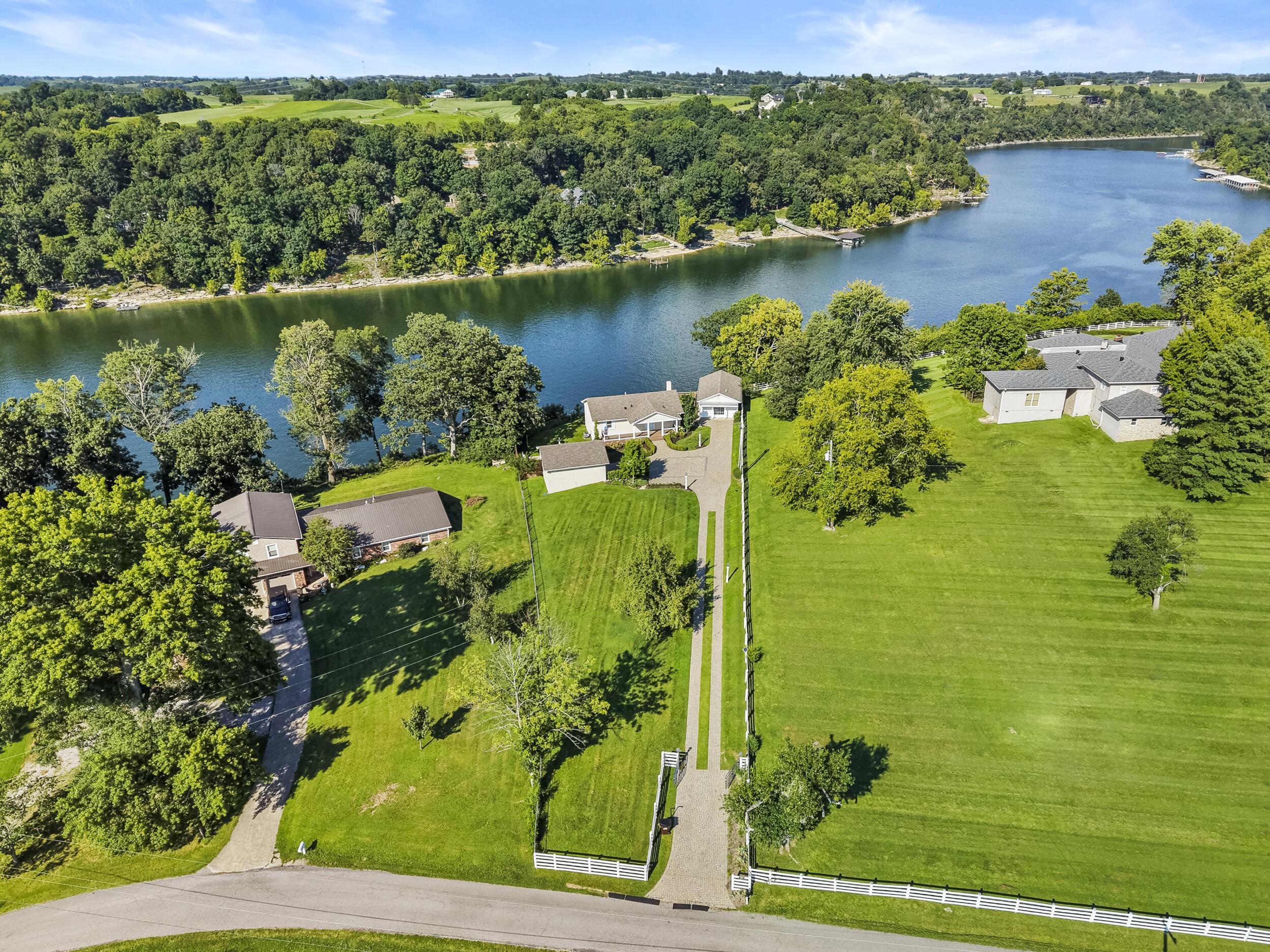 Image 3: 54_dji_20260804173527_0507_d