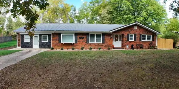 3918 Hickory Hill Drive