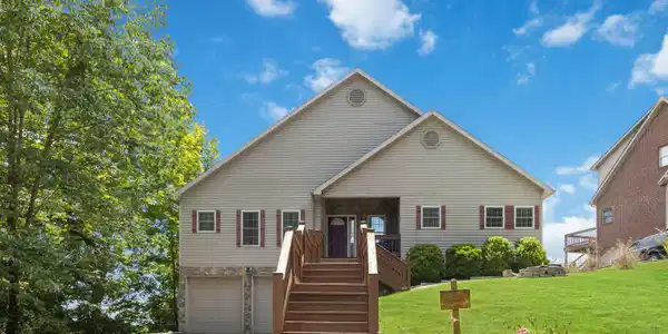 31 Sky View Lane