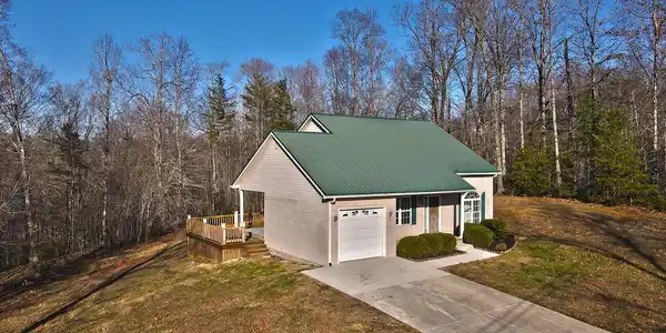 226 Dockview Road