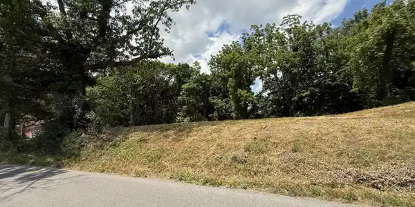 Lots 10-12 Highway 3277